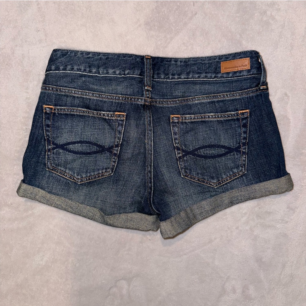 Abercrombie and Fitch Dark Wash Multi-Button Denim Boyfriend Shorts - Picture 5 of 6